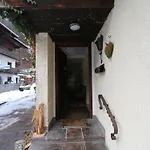 別荘 In